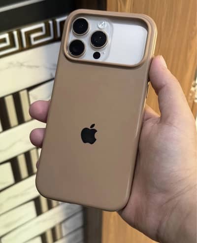 Apple iPhone 16 Pro Max