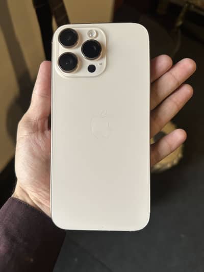 Apple iPhone 16 Pro Max