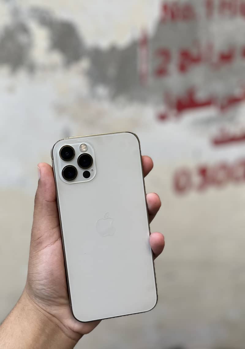 Apple iPhone 12 Pro 0
