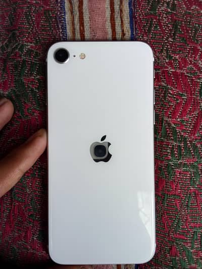 Apple iPhone SE