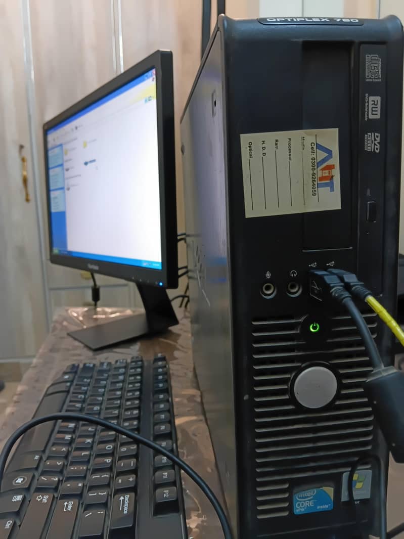 Dell Optiplex 780 With LED, Mouse and keyboard 1
