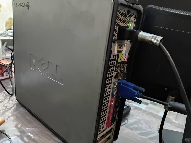 Dell Optiplex 780 With LED, Mouse and keyboard 3