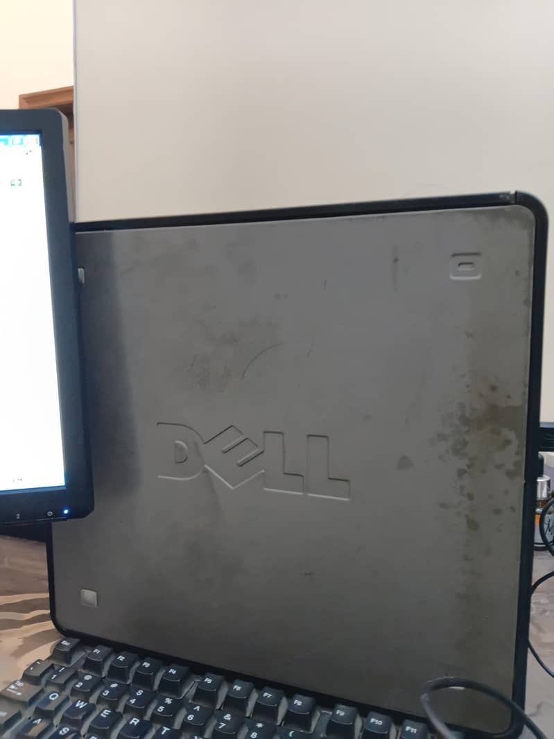 Dell Optiplex 780 With LED, Mouse and keyboard 4