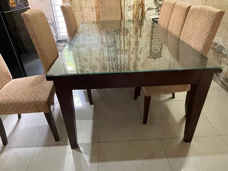 dinning table 0