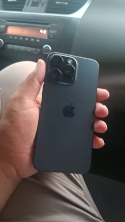Apple iPhone 15 Pro Max
