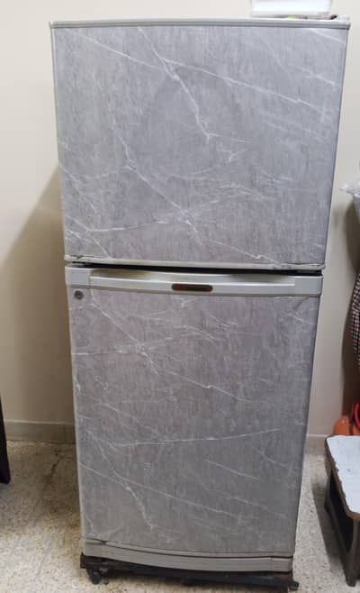 Dawlance fridge 9177 WBD