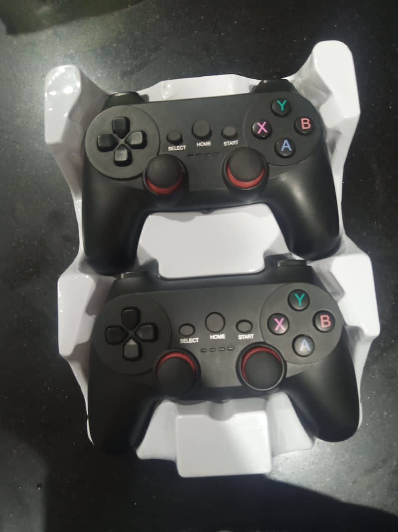wireless 2.4G game controller 1