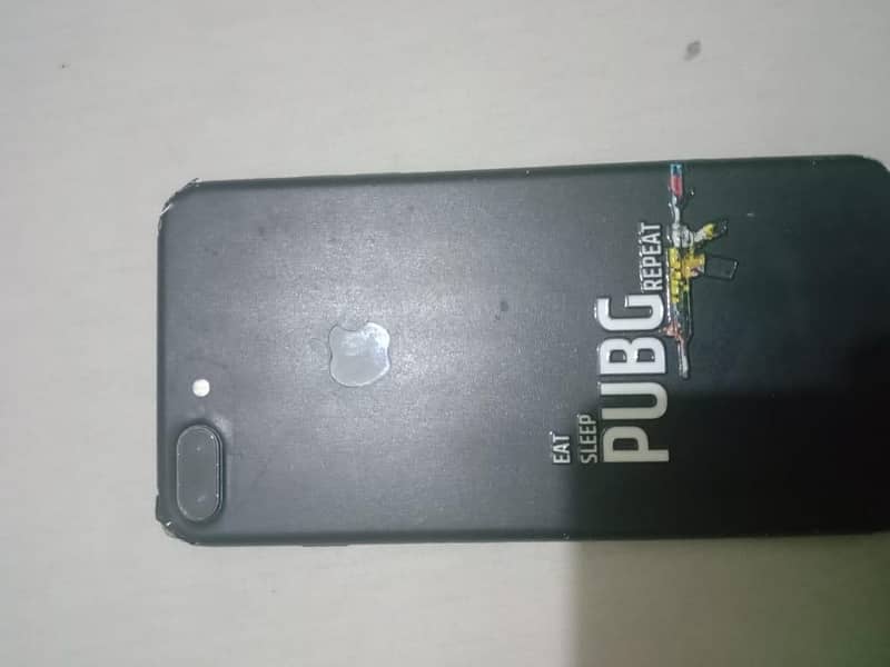 Apple iPhone 7 Plus 2