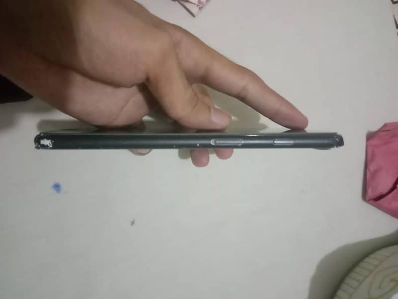 Apple iPhone 7 Plus 6
