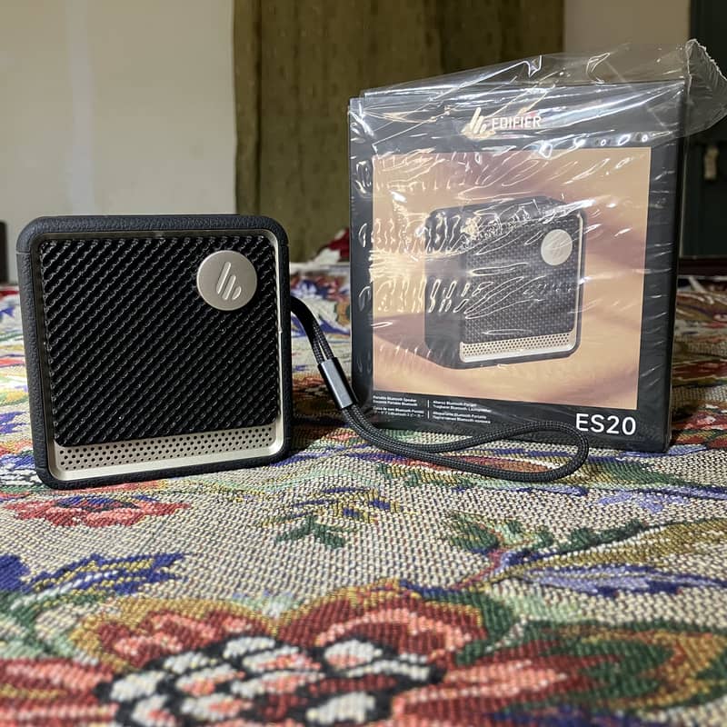 Edifier ES20 Wireless Speaker 0