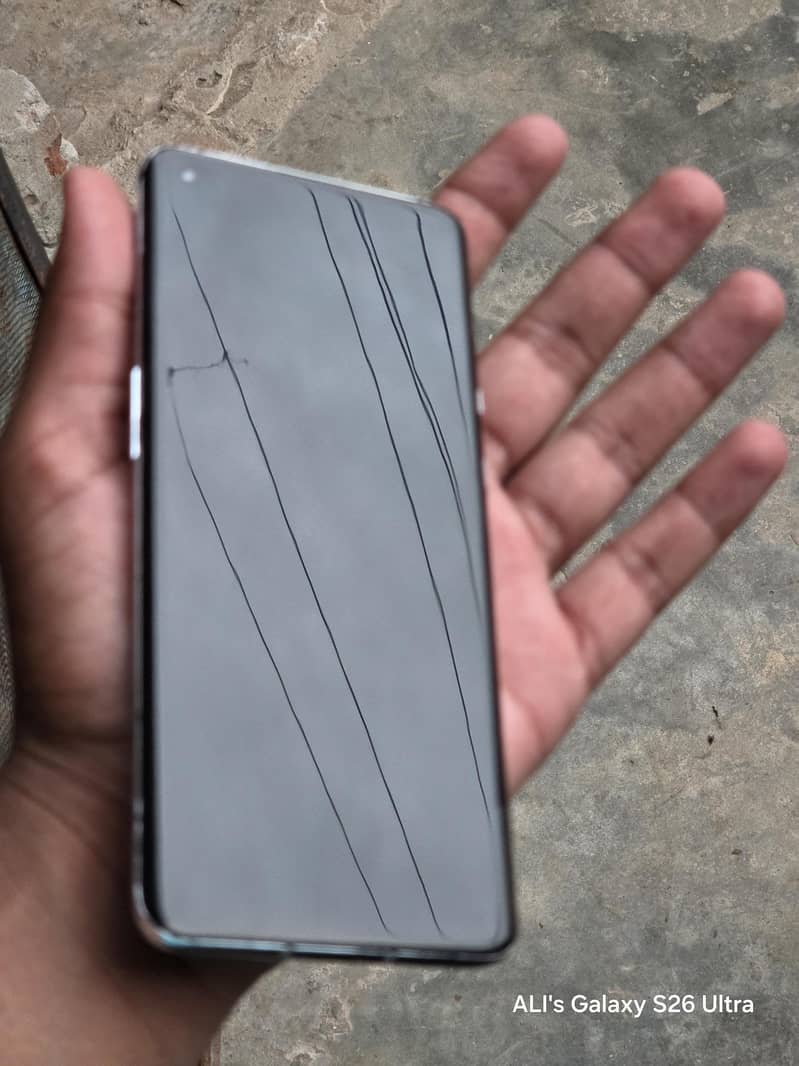 One Plus 9 Pro 6