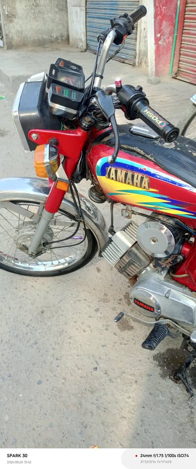 YAMAHA ROYAL YB100