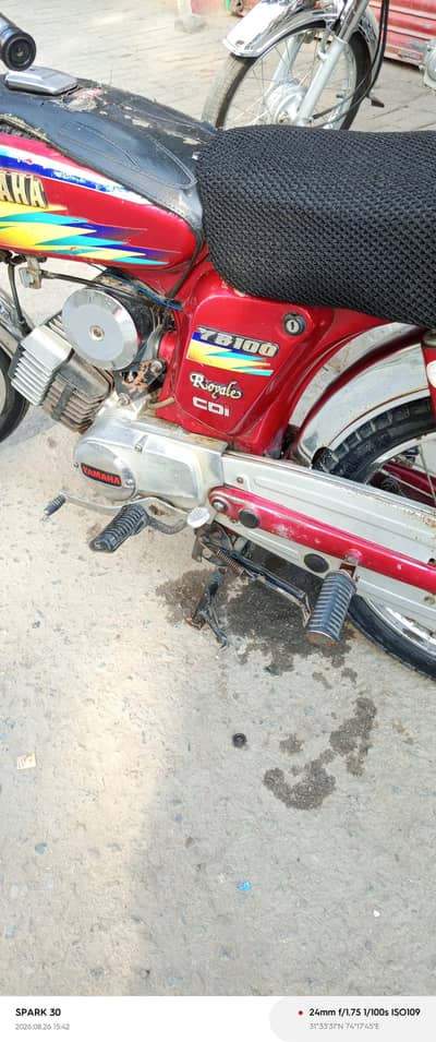 YAMAHA ROYAL YB100