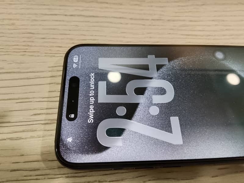 Iphone 15 Pro Max 1