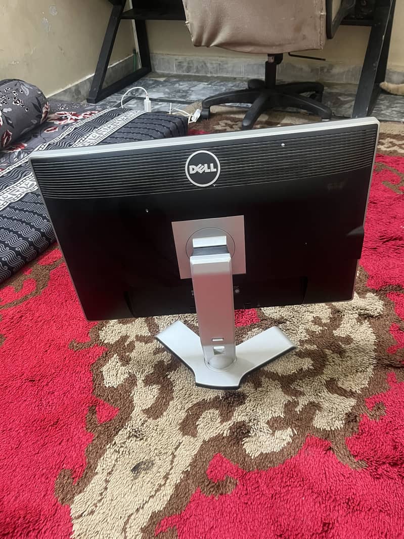 24 inch screen 4