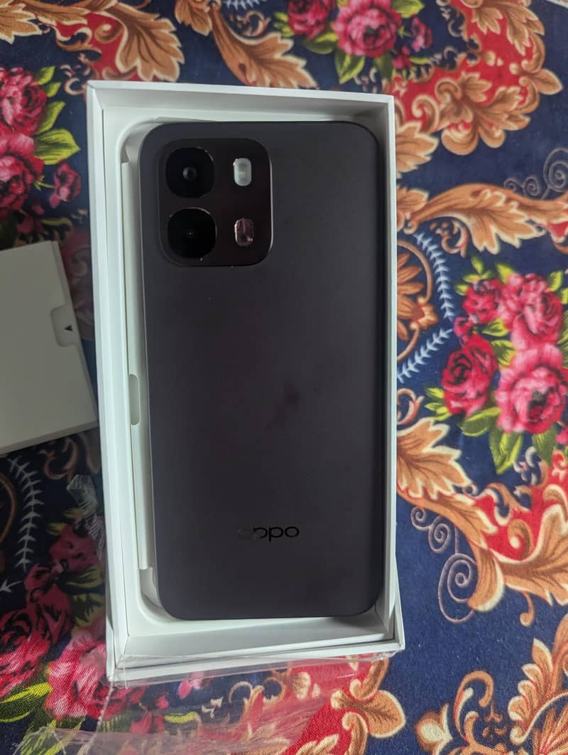 OPPO A6s 3