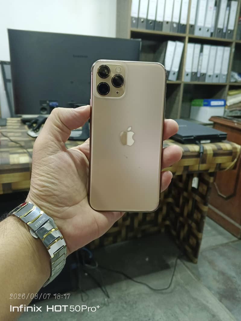 Apple iPhone 11 Pro 1