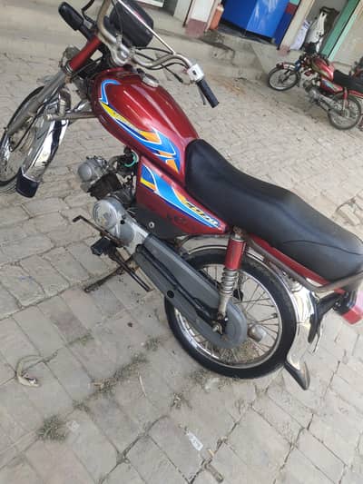 2011 register neat and clean bike just buy and ride
