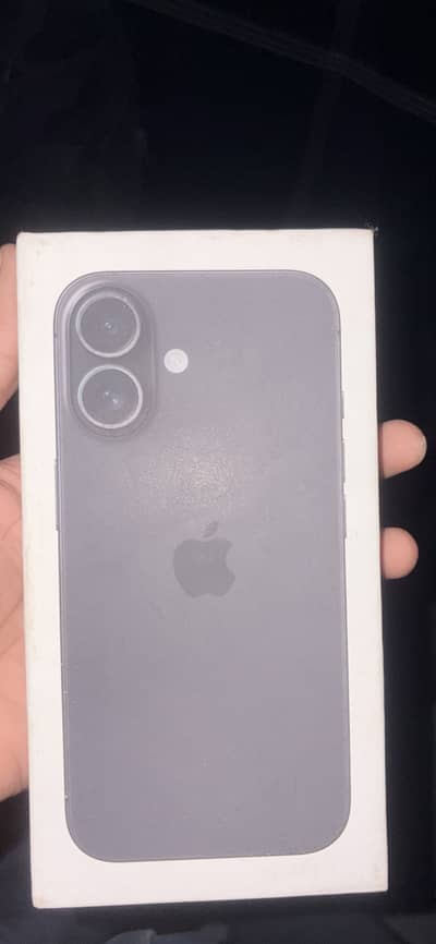 Apple iPhone 16