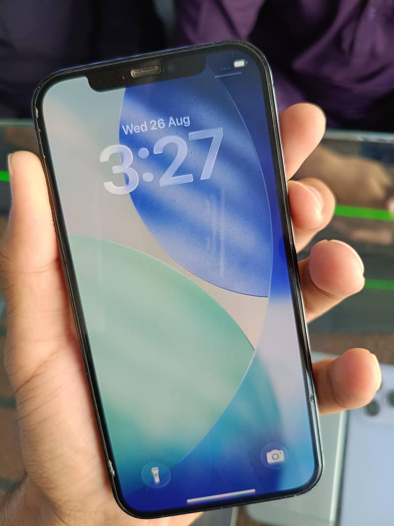 Apple iPhone 12 Pro 1