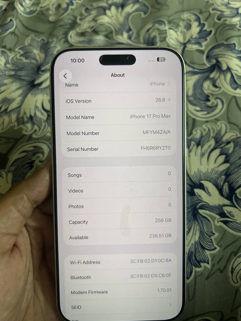 Apple iPhone 17 Pro Max 3