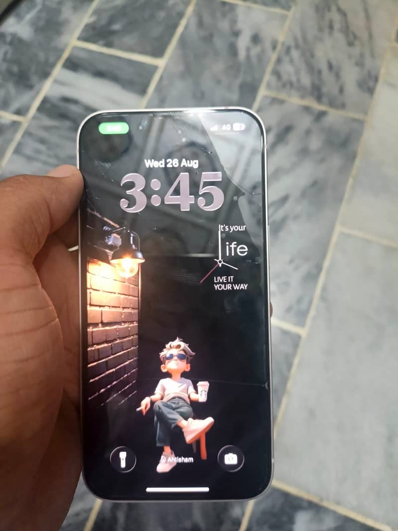 Apple iPhone 13 3
