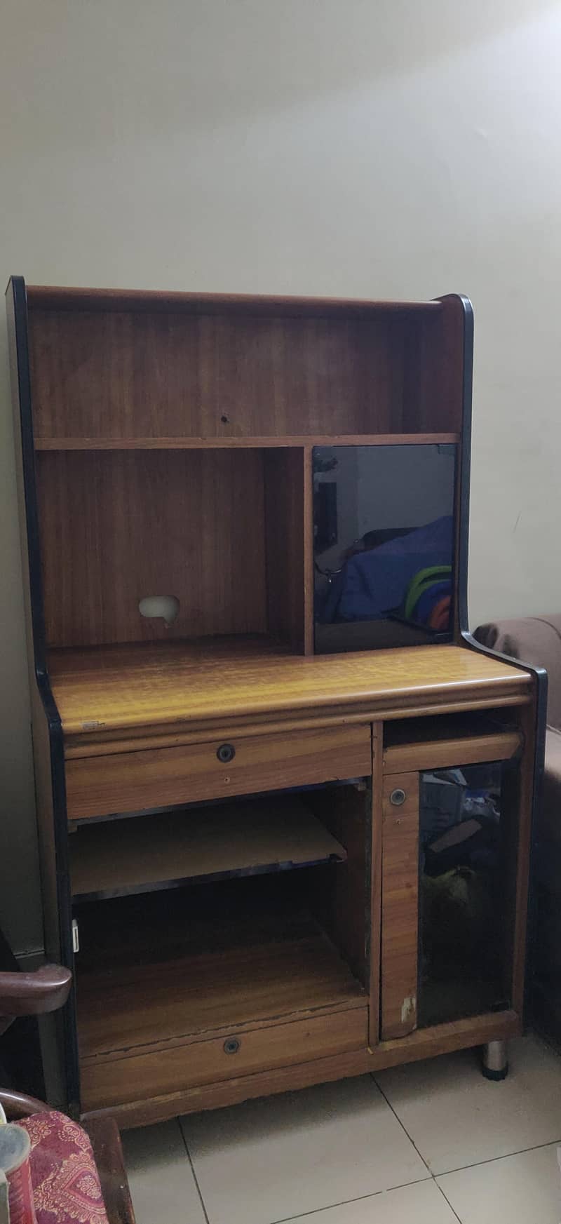 COMPUTER TROLLEY (HIGH QUALITY) 2