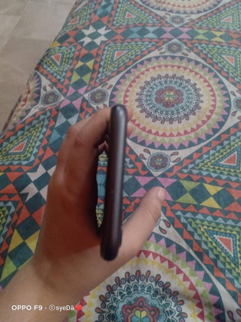 Apple iPhone 11 5