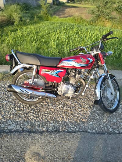 Honda 125 2024 model in very good condition