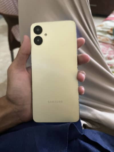 Samsung Mobile A06