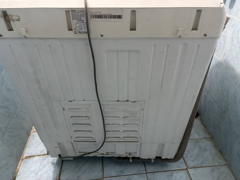 Dawlance semi automatic washing machine 3
