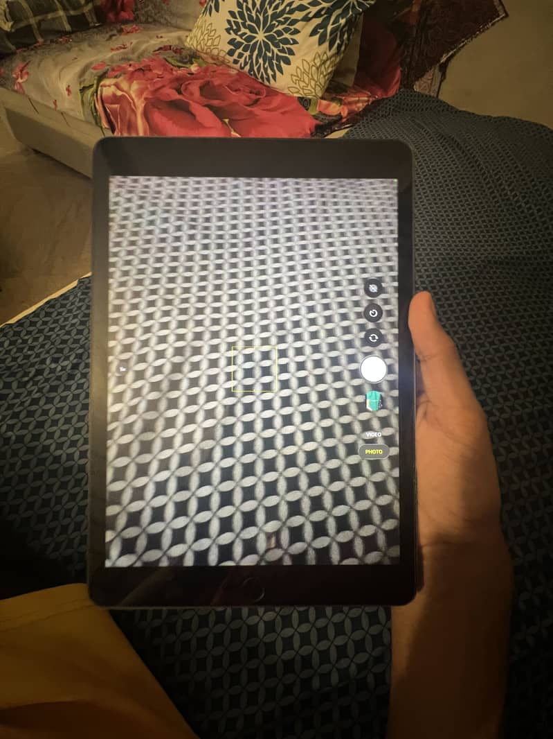 Ipad 9th gen condition 9/10 6
