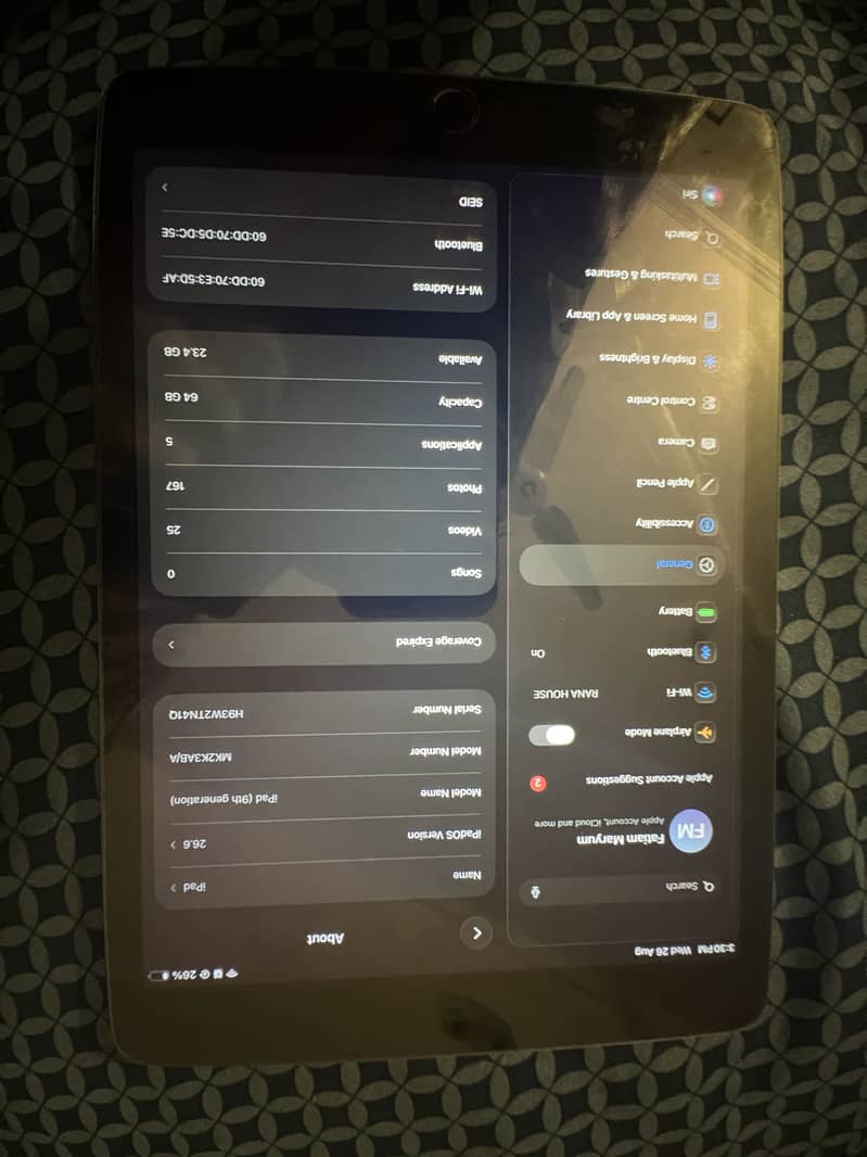 Ipad 9th gen condition 9/10 7