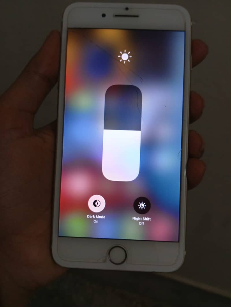 Apple iPhone 7 Plus 3