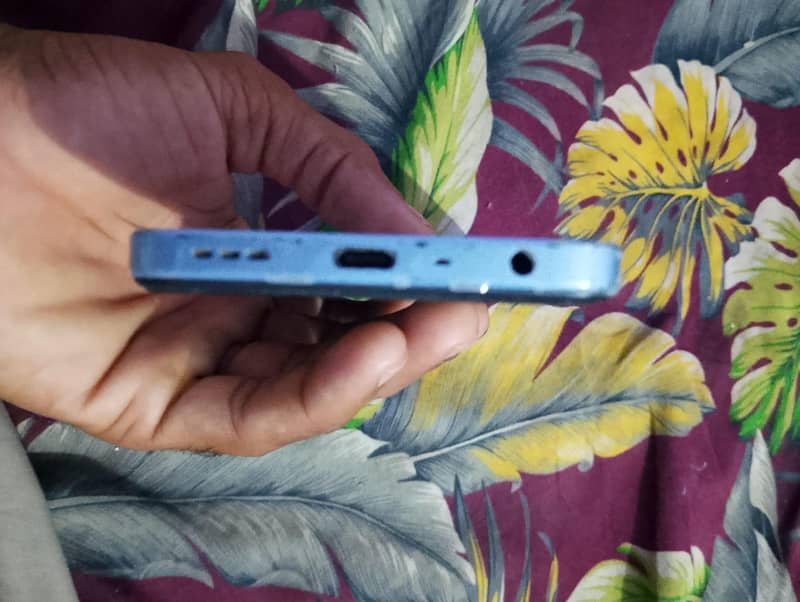 OPPO A18 1