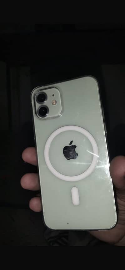 Apple iPhone 12