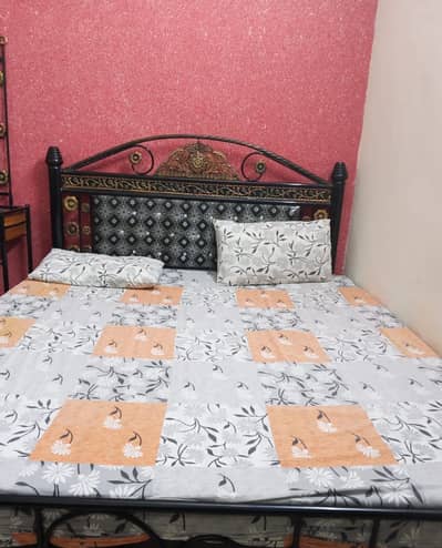 Bed and dressing