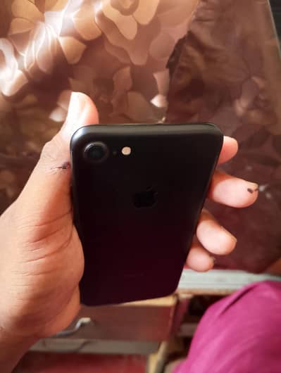iphone 7 only battery service or Gilas brek