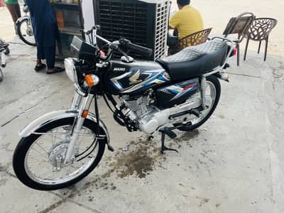 CG125 Black color