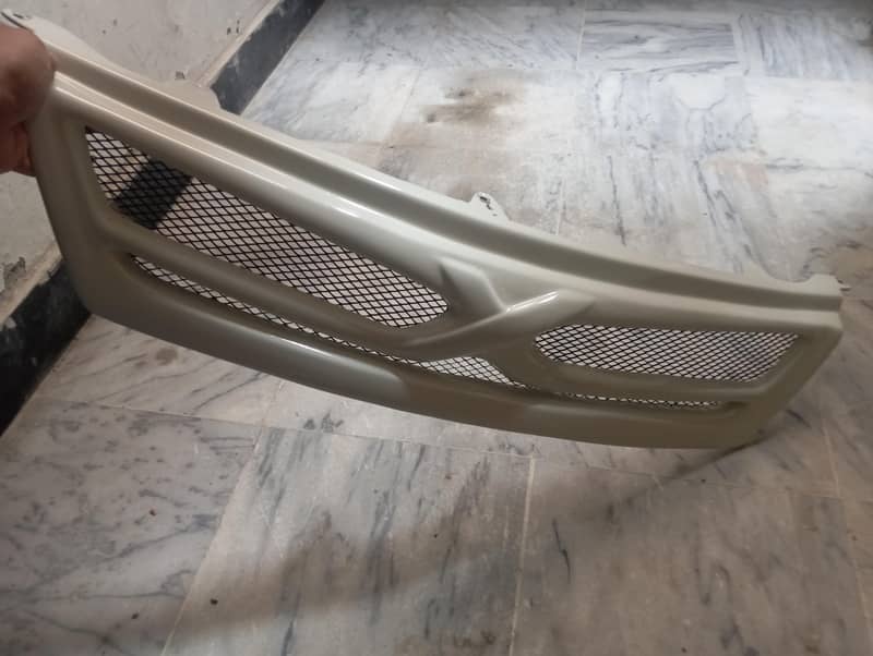 Toyota Mark x Front grill 4