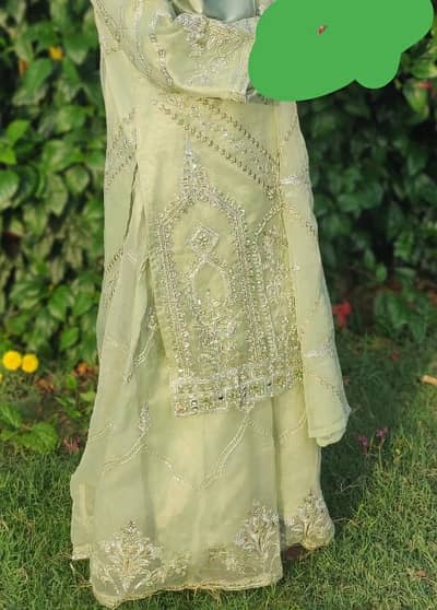 kameez. Flaper