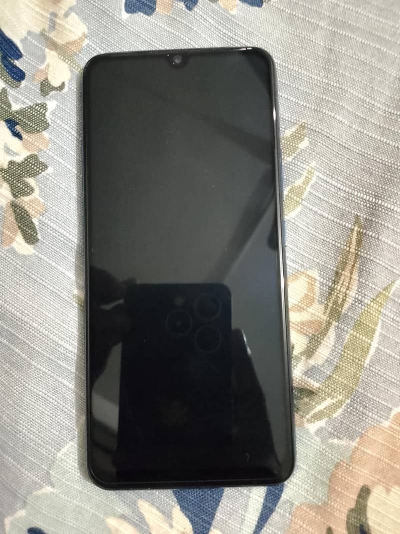Vivo V21e 1