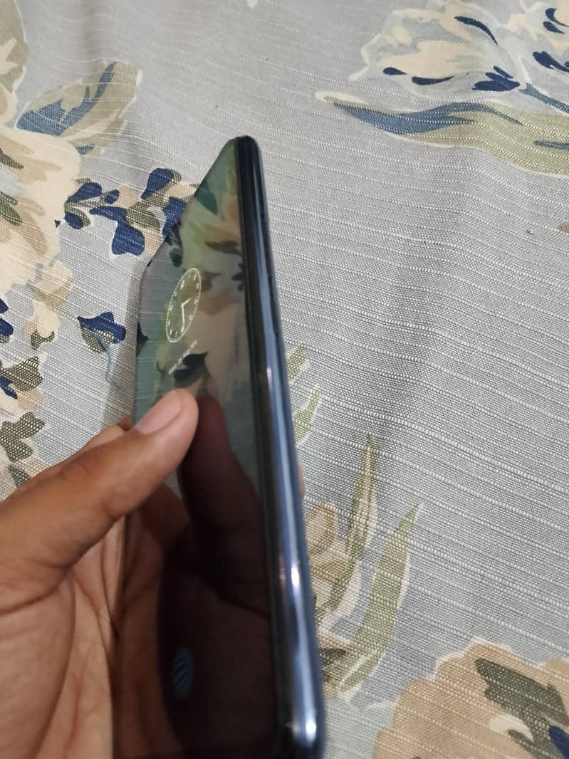 Vivo V21e 2