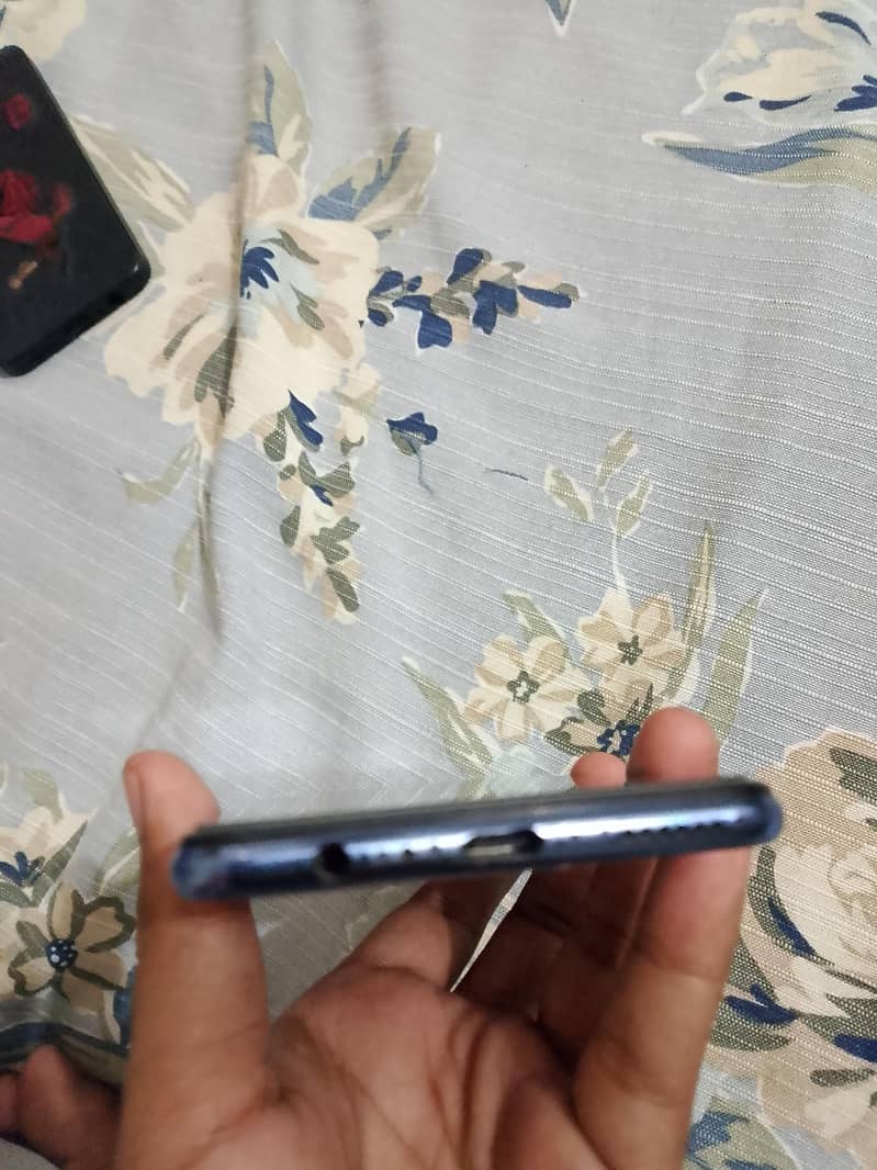 Vivo V21e 5