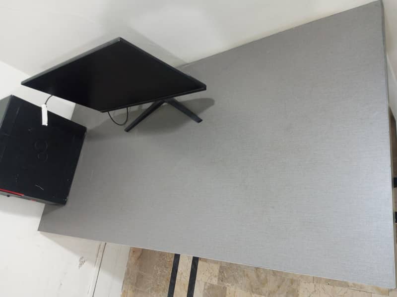 Computer Table 0