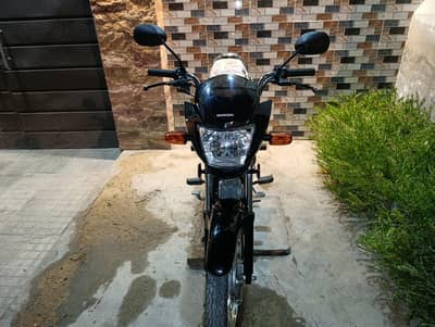 honda 100cc pridor black colour