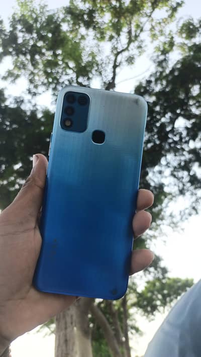 Infinix hot 11 play