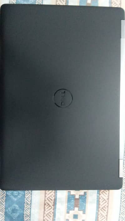 Laptop Dell Latitude E5570