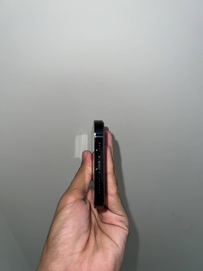 Apple iPhone 14 Pro Max 3
