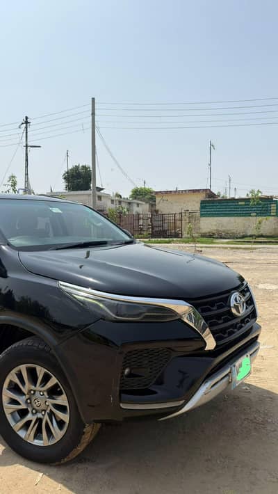 Toyota Fortuner 2021
